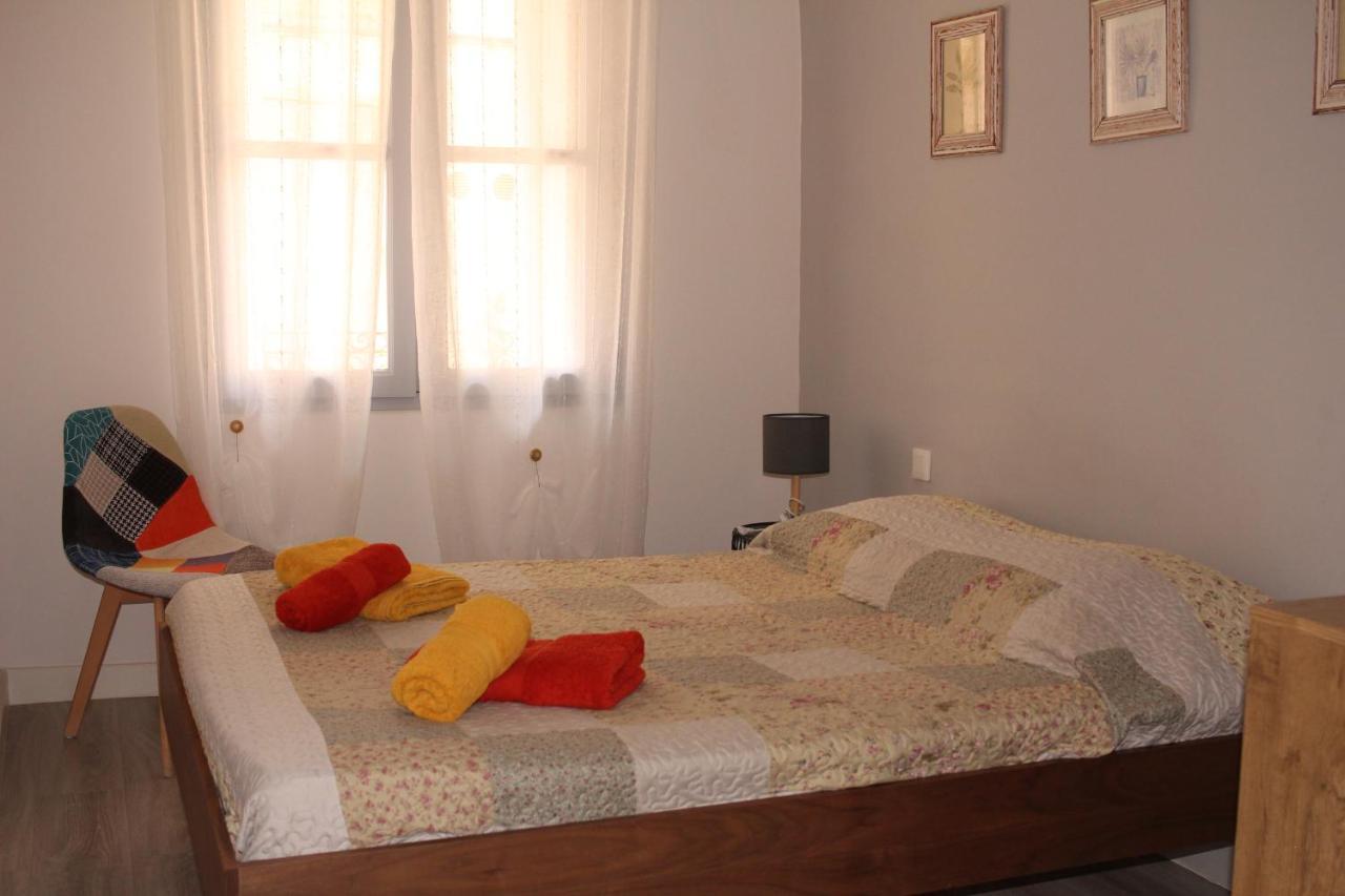 Chez Marie Louise Daire Pézenas Dış mekan fotoğraf
